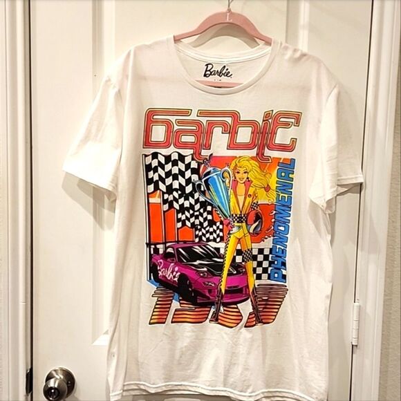 Barbie Vintage Graphic S/S T-Shirt - Picture 5 of 6